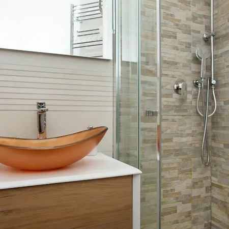 Bibi Pied-a-terre Vetra - Two Apartment