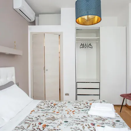 Apartment Bibi Pied-a-terre Vetra - Two *